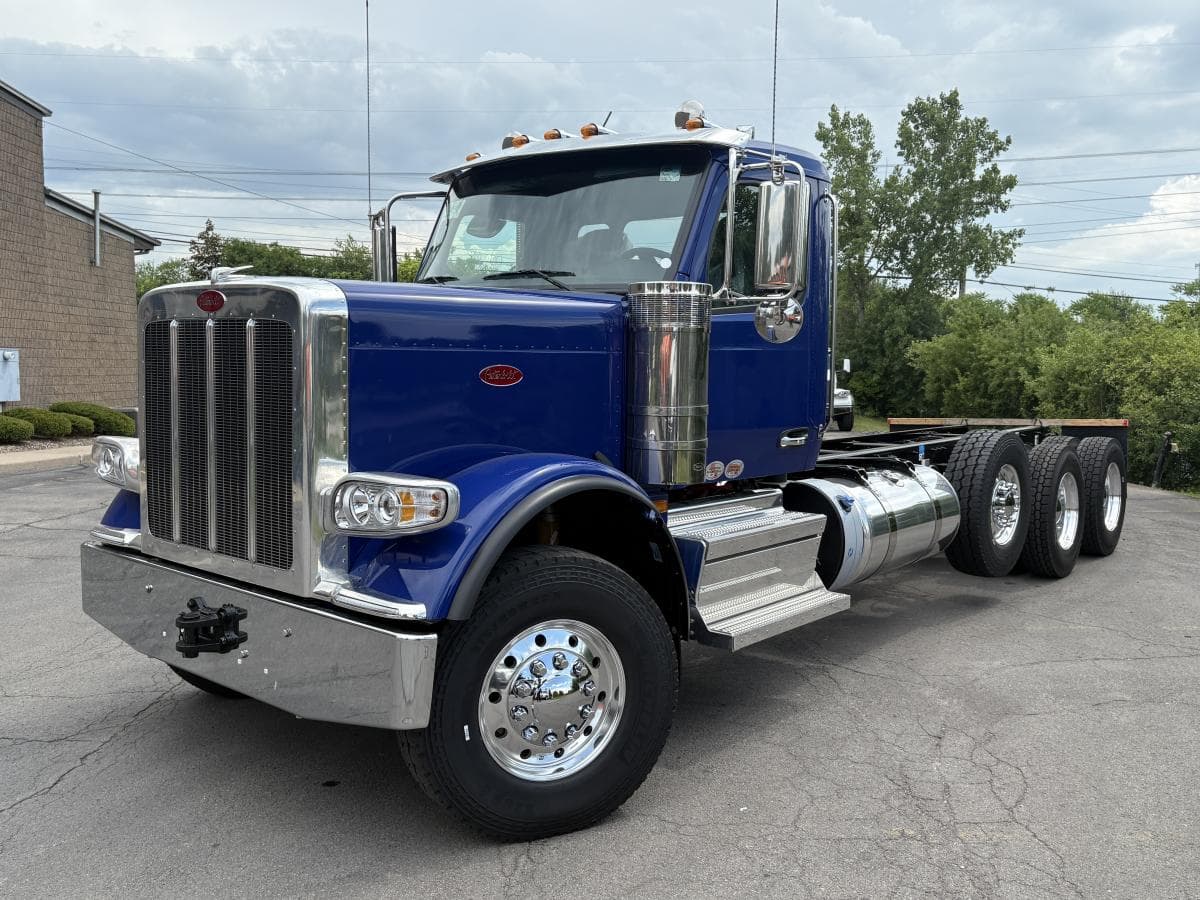 2026 Peterbilt 589 Cab Chassis Truck