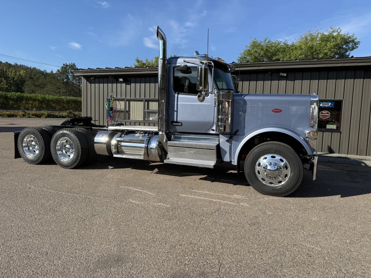 2025 PETERBILT 589 CAB CHASSIS TRUCK FOR SALE #9866