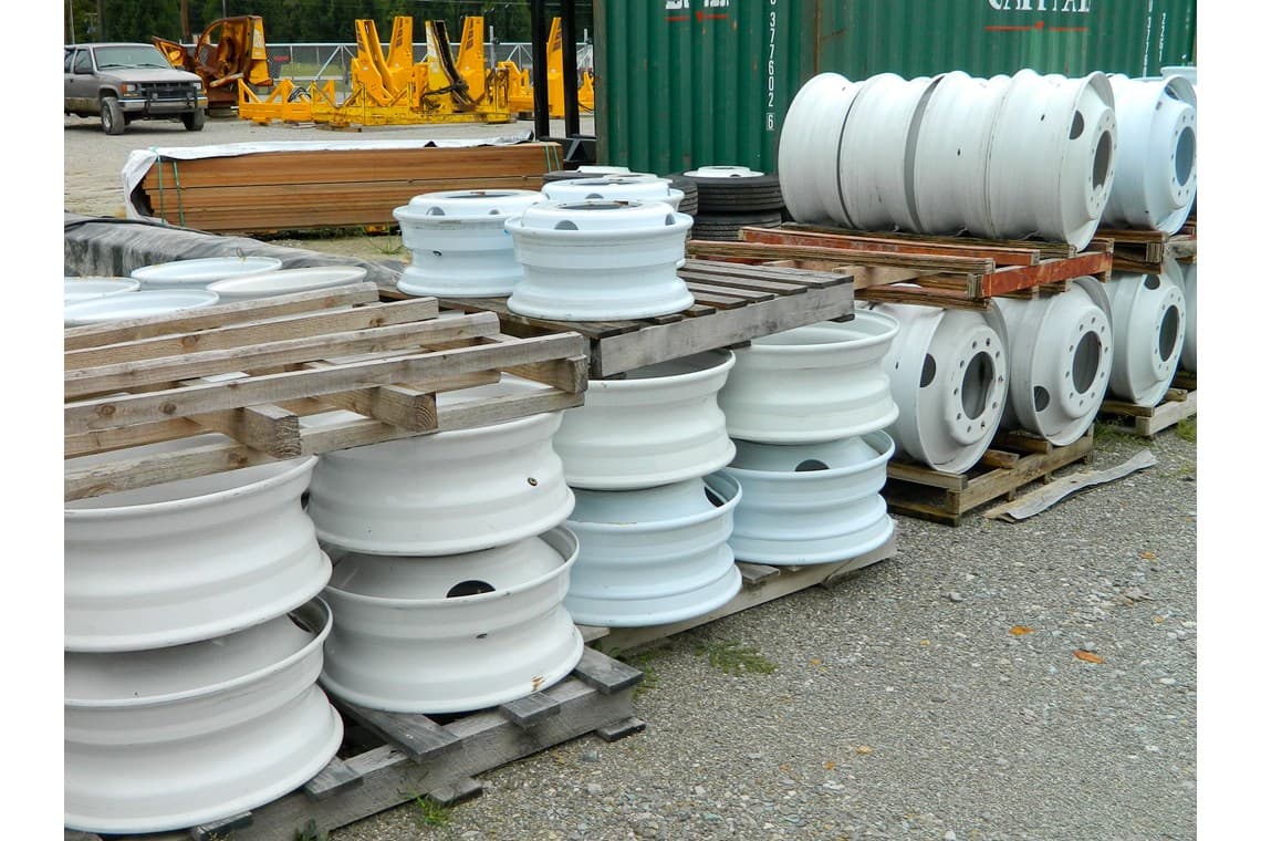 Unknown 22.5 x 8.25 Wheels Misc Trailer